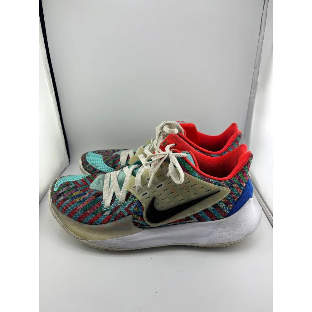 Nike Kyrie Low 2 Multi-Color Basketball Shoes Mens 11 AV6337-400 Colorful Knit